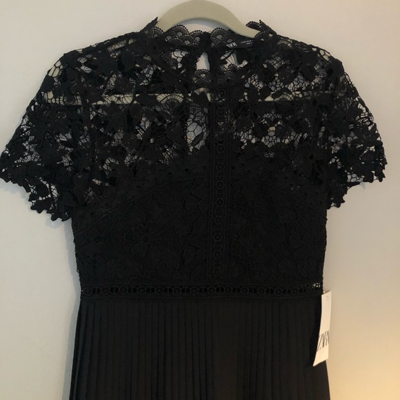 Zara Black Pleated Lace Mini Dress | NWT | Size M Cocktail Party - Picture 3 of 6